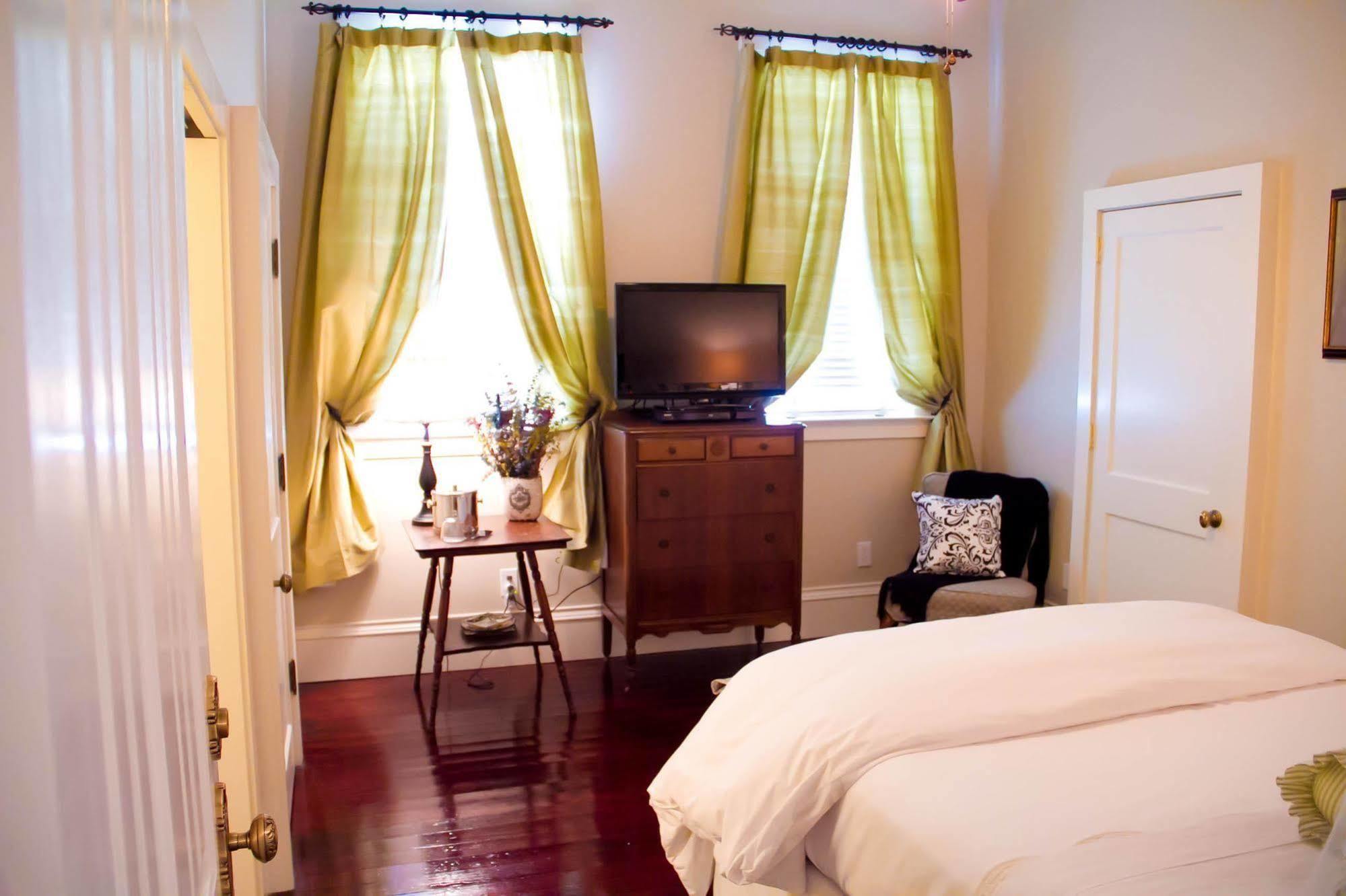 Grand Magnolia Ballroom & Suites Паскагула Экстерьер фото